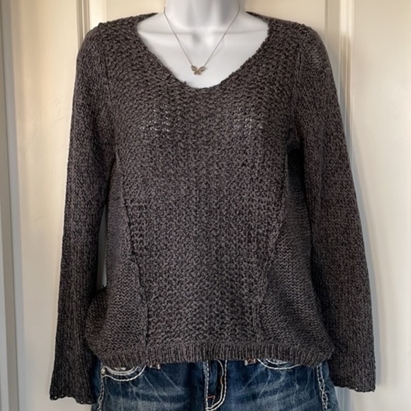 RDI mixed stitch knit v-neck sweater - Picture 11 of 13